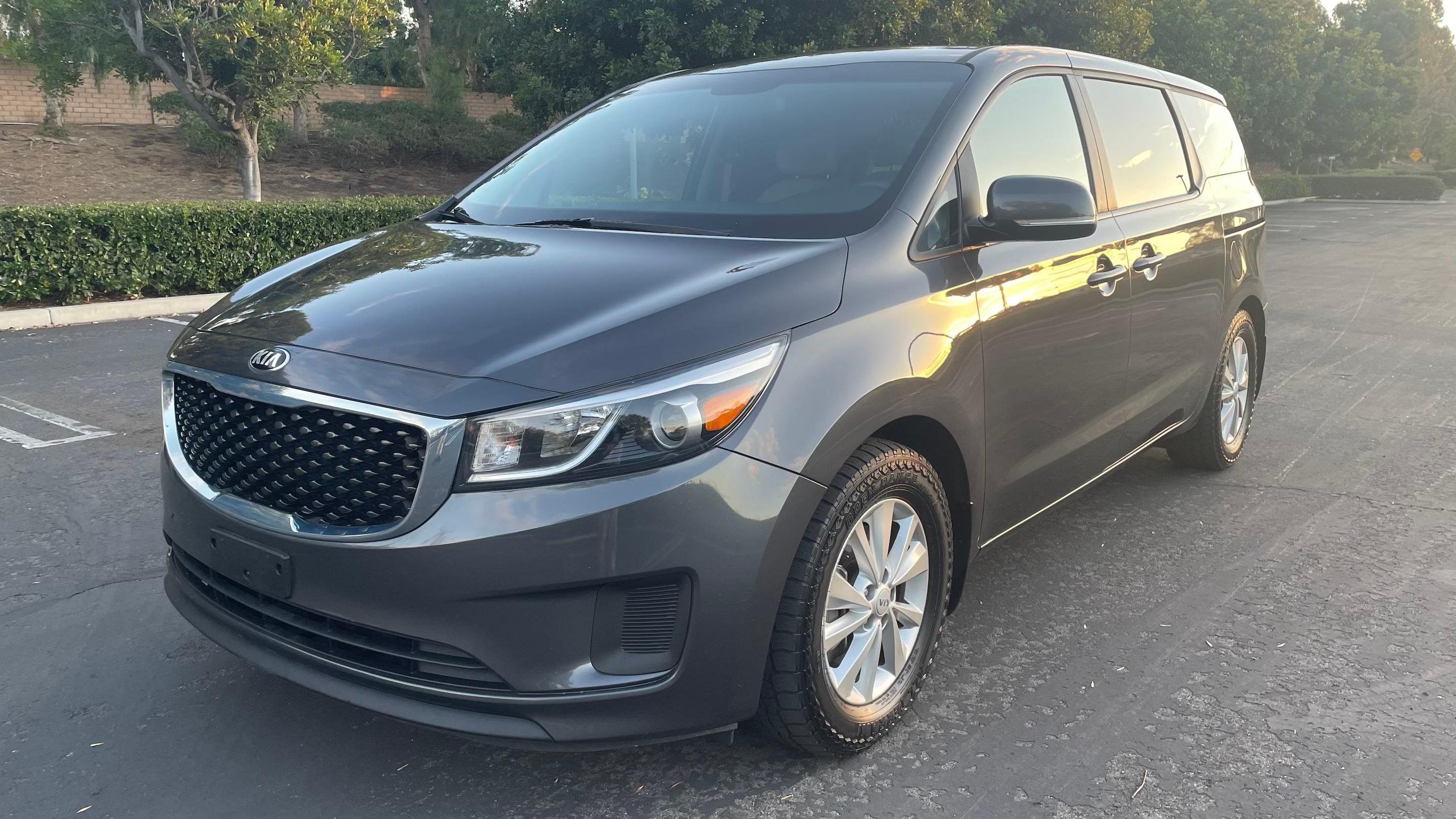 Kia Sedona 2018 in 