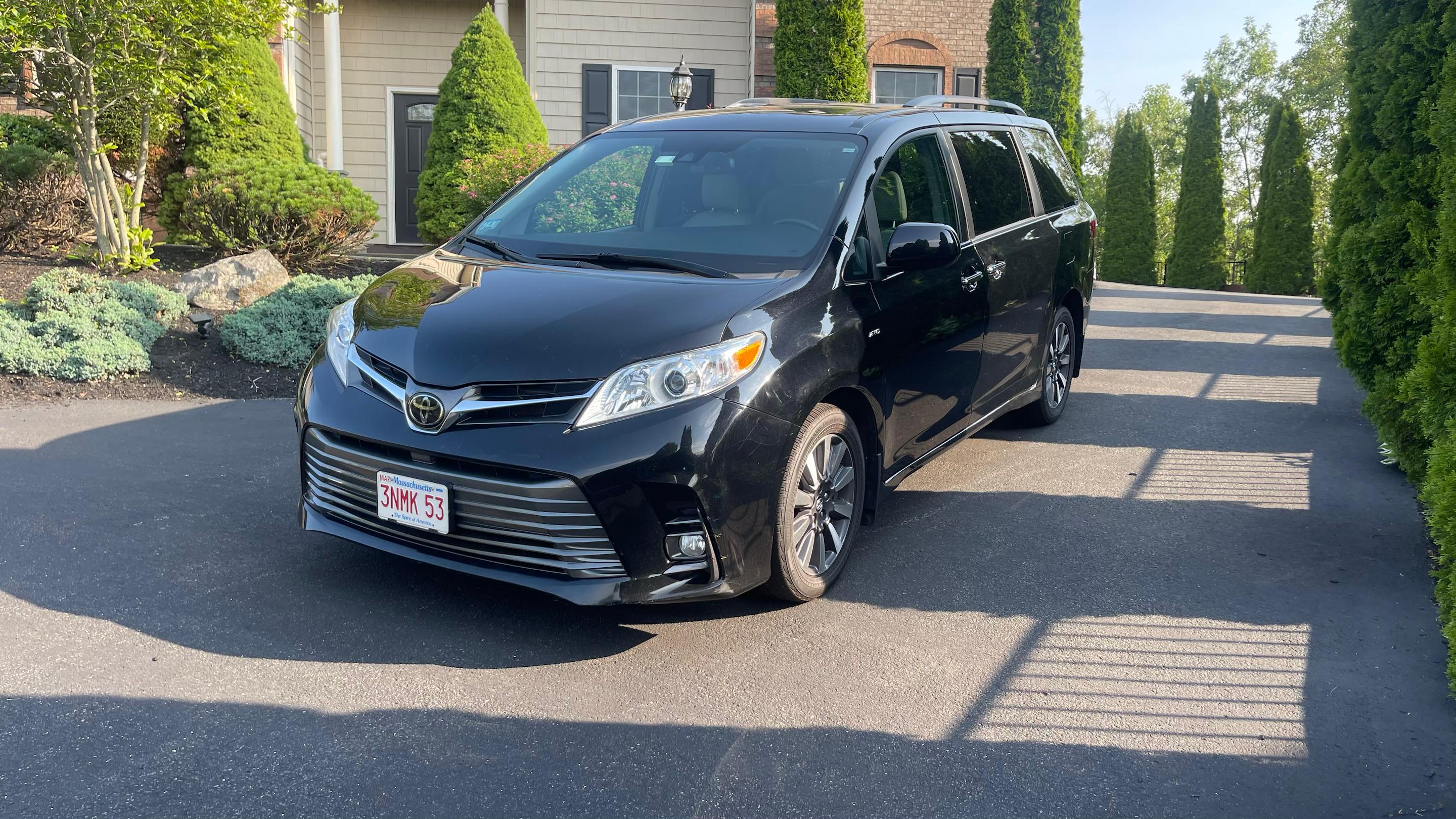Toyota Sienna 2019 in Wakefield, MA