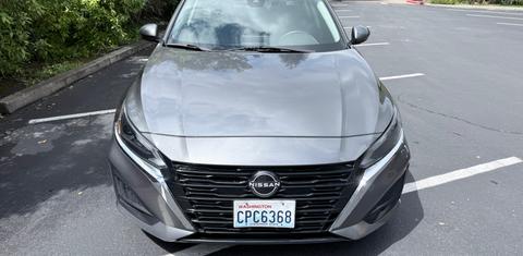 Nissan Altima 2023