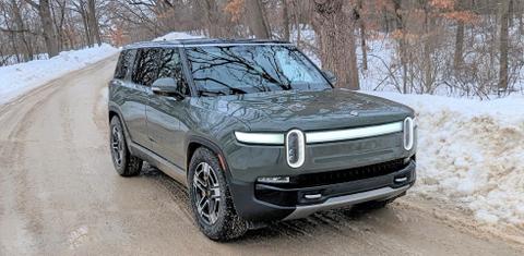 Rivian R1S 2023