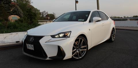 Lexus IS 2018