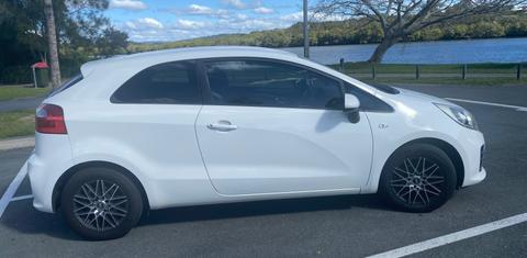 Kia RIO 2014