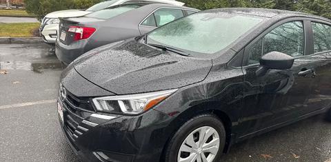 Nissan Versa 2024