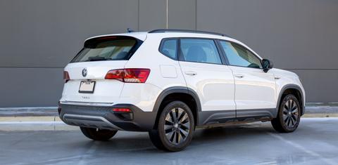 Volkswagen Taos 2024