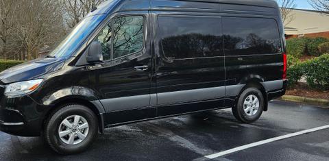 Mercedes-Benz Sprinter 2024