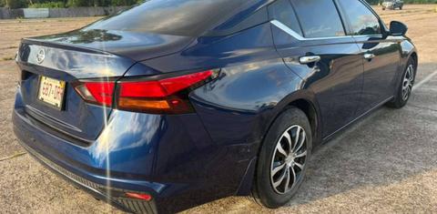 Nissan Altima 2021