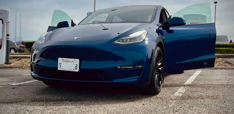 Tesla Model Y 2023