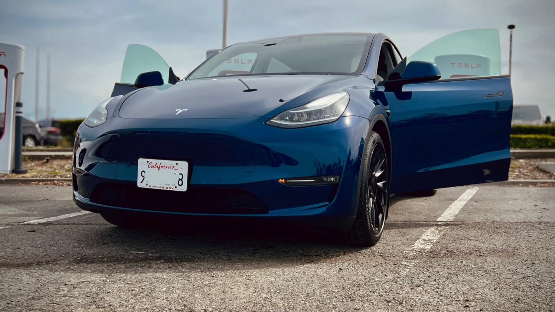 Tesla Model Y 2023 in 