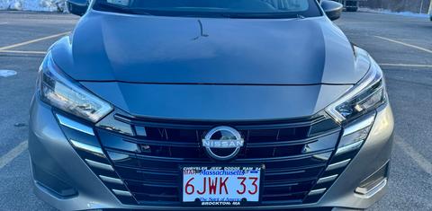 Nissan Versa 2025