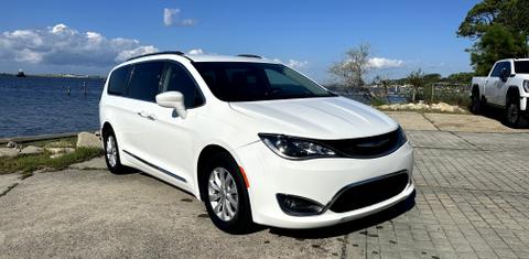 Chrysler Pacifica 2019