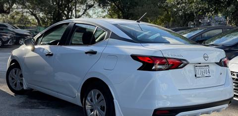 Nissan Versa 2025