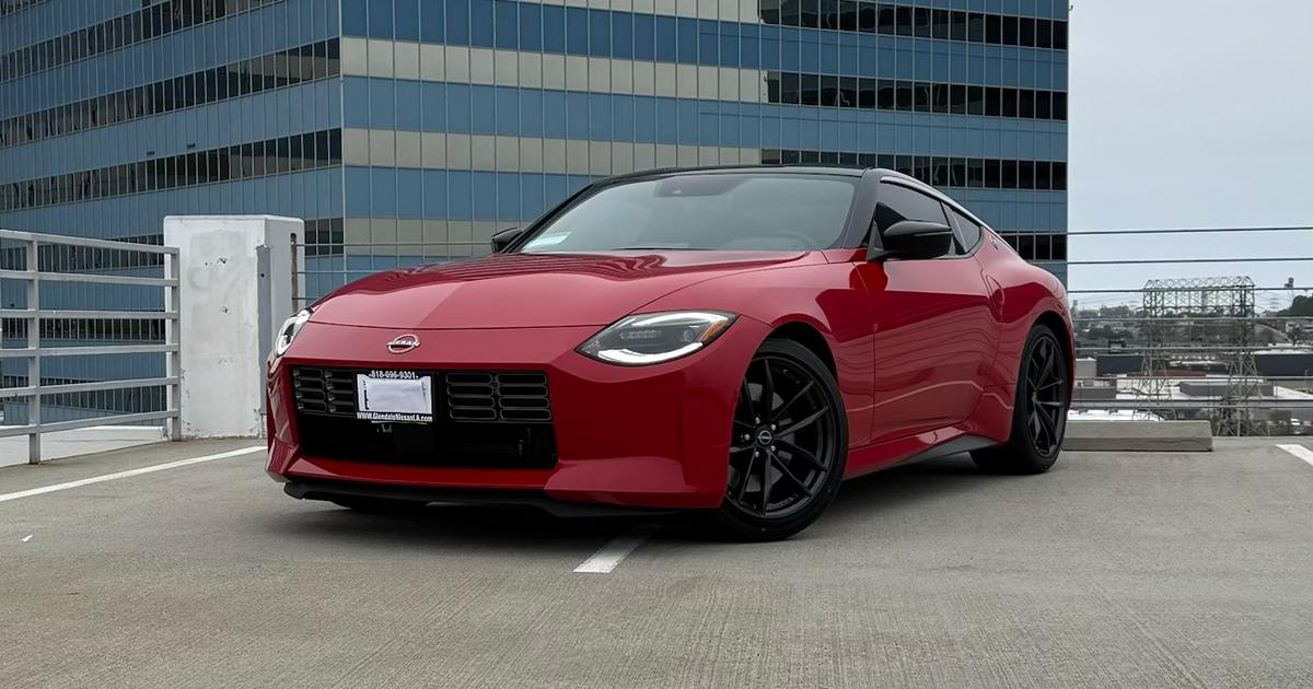 Nissan Z 2025 rental in El Segundo, CA by Sarven | Turo