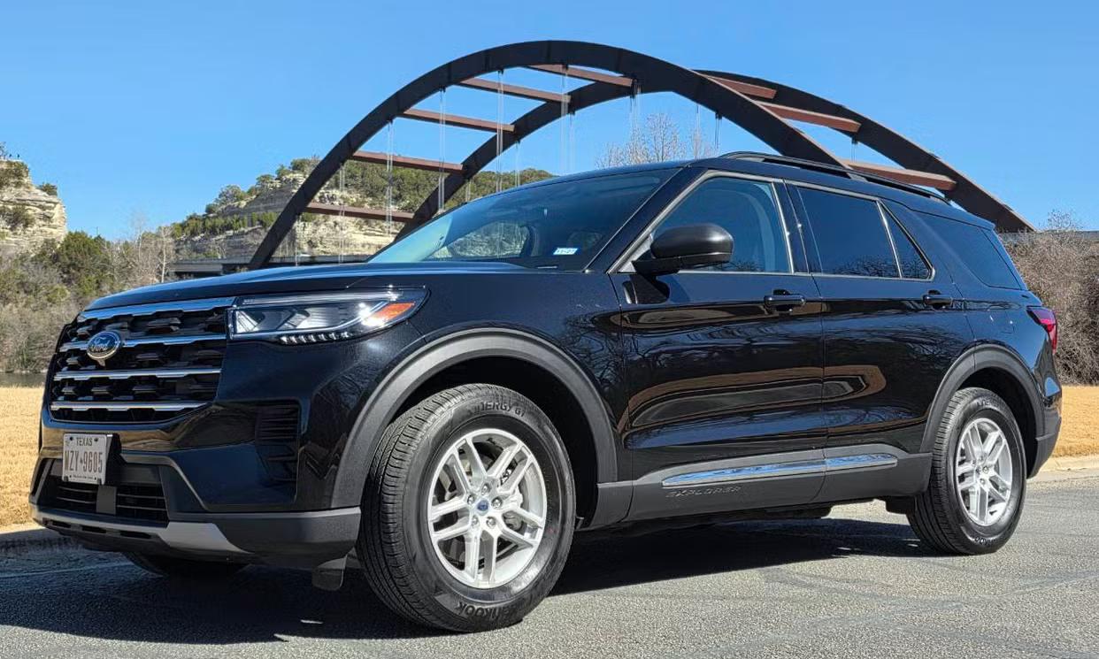 Ford Explorer 2025 in Austin, TX