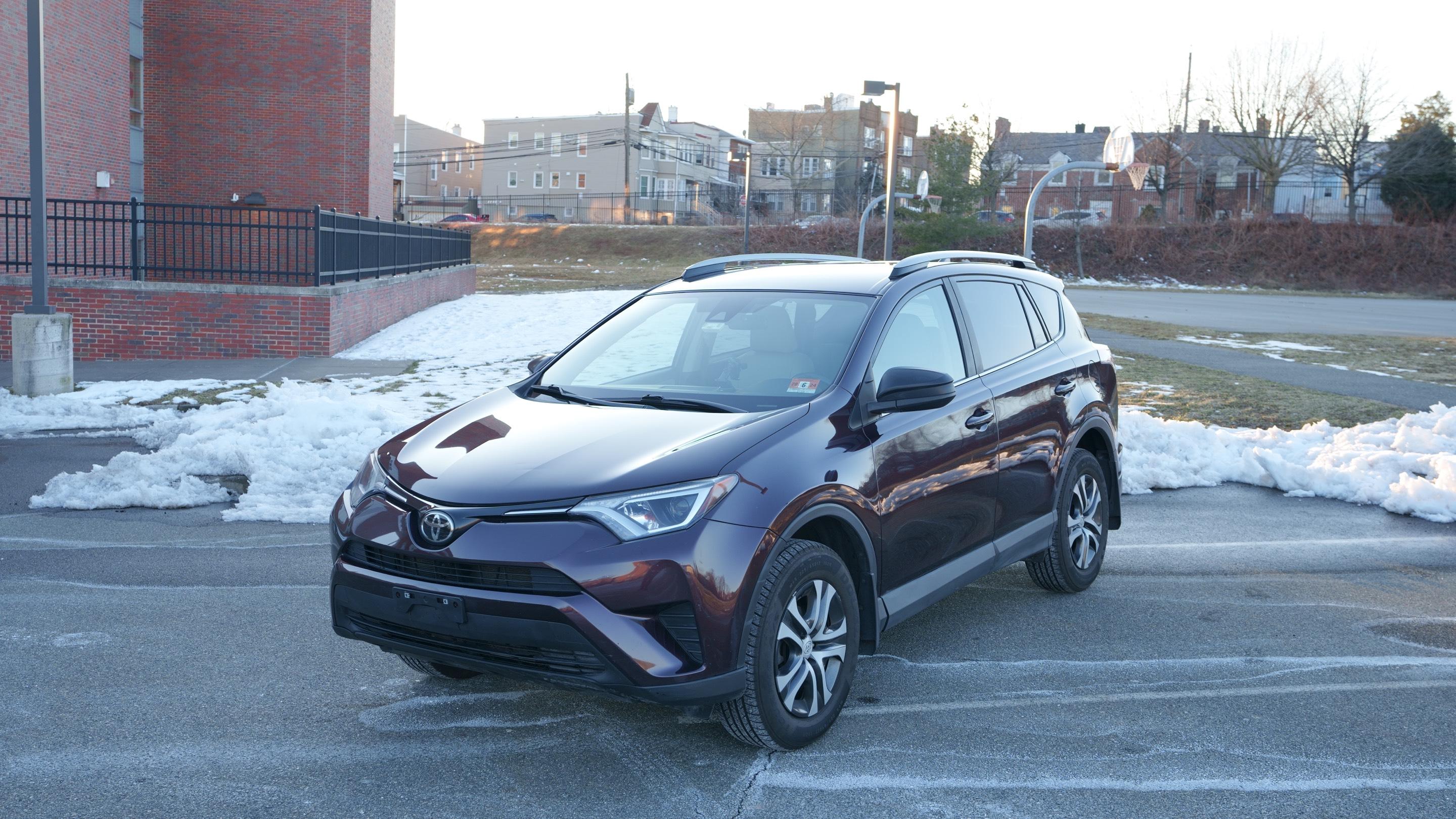Toyota RAV4 2017 in Jersey City, NJ