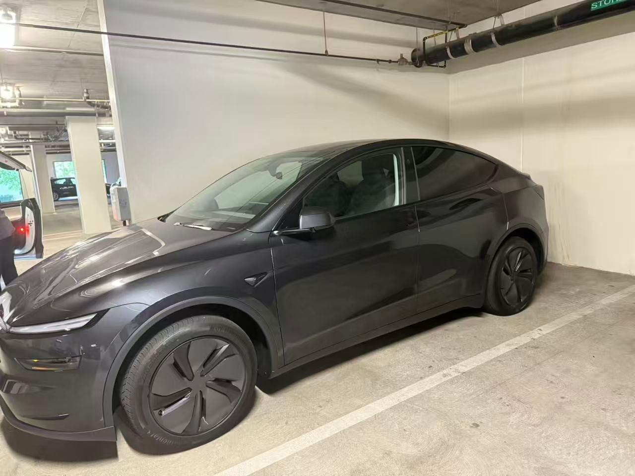 Tesla Model Y 2026 in Redwood City, CA