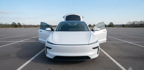 Tesla Model Y 2026