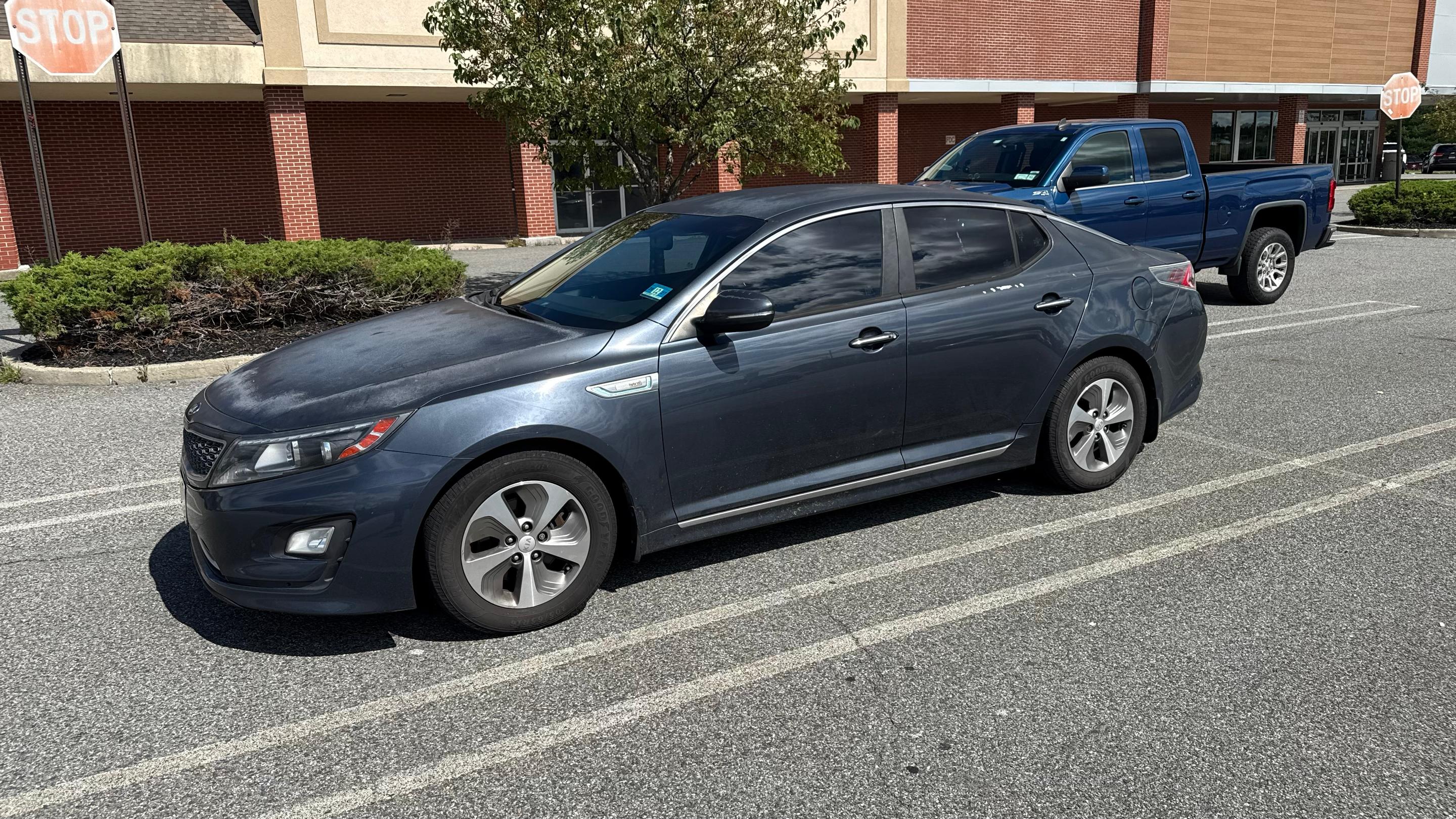 Kia Optima Hybrid 2014 in Bronx, NY