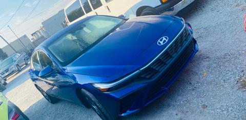 Hyundai Elantra 2024