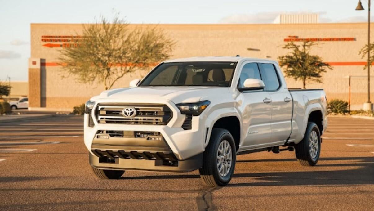 Toyota Tacoma 2024 in Phoenix, AZ
