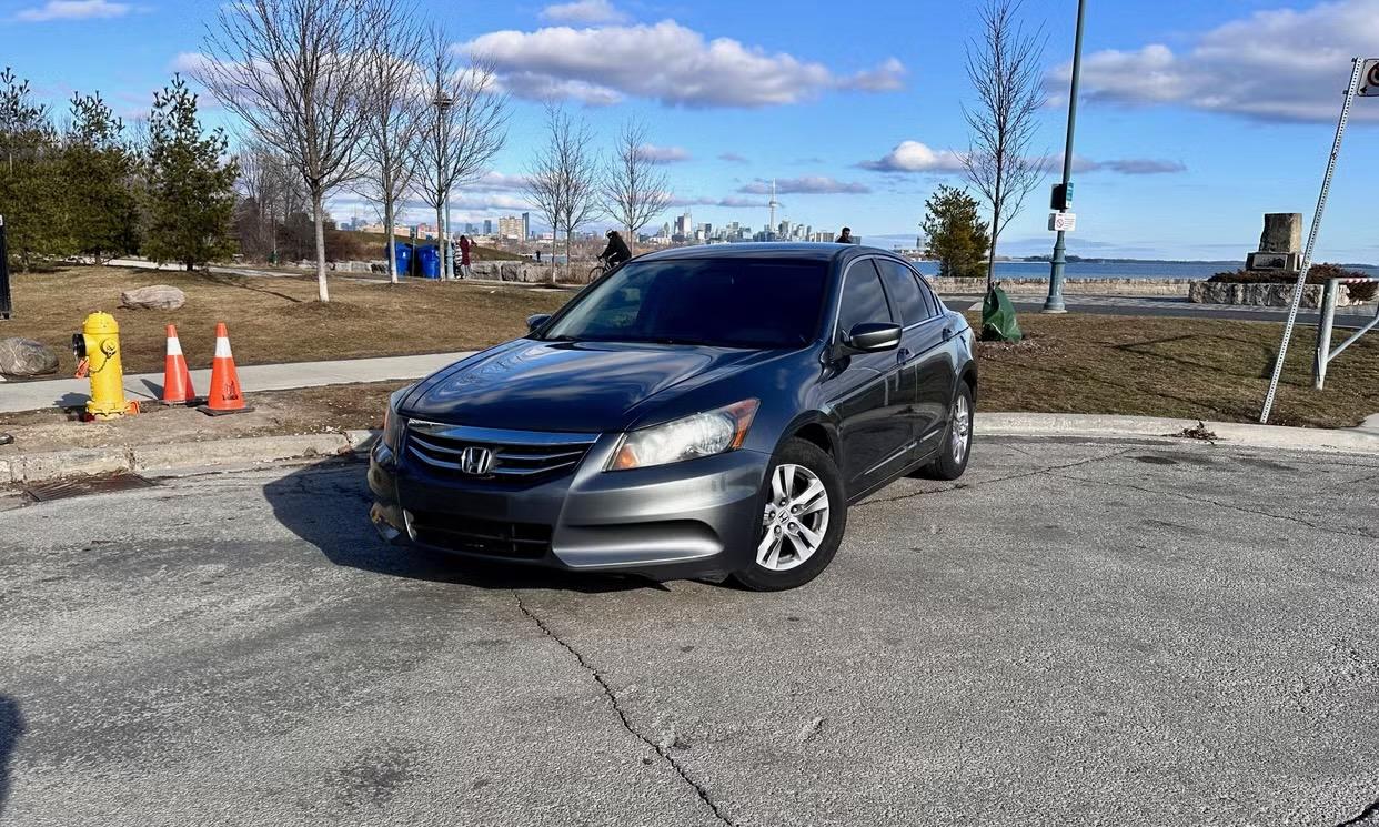 Honda Accord 2012 à 