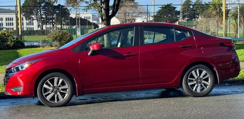 Nissan Versa 2024