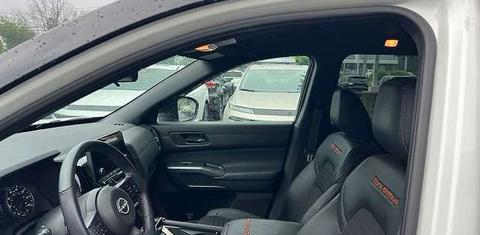 Nissan Pathfinder 2024