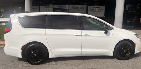 Chrysler Pacifica 2024
