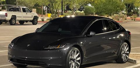 Tesla Model 3 2025