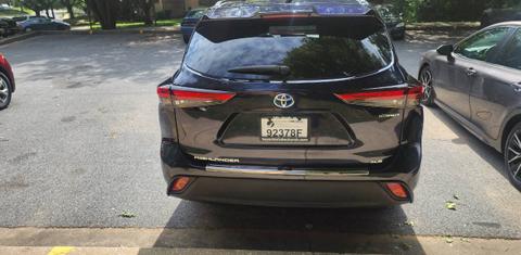 Toyota Highlander Hybrid 2021