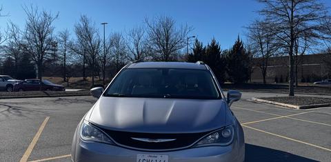 Chrysler Pacifica 2017