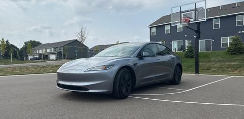 Tesla Model 3 2025