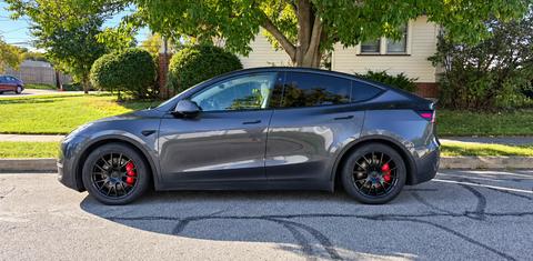 Tesla Model Y 2022
