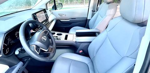 Toyota Sienna 2023