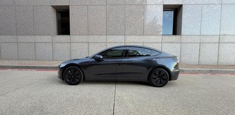 Tesla Model 3 2025