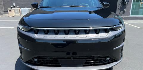 Jeep Wagoneer S 2024