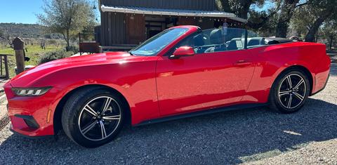 Ford Mustang 2024