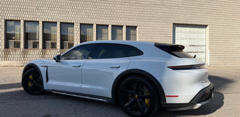 Porsche Taycan 2023