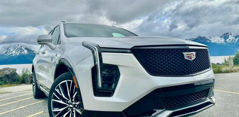 Cadillac XT4 2025