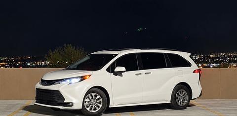 Toyota Sienna 2022