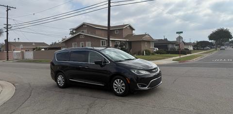 Chrysler Pacifica 2019