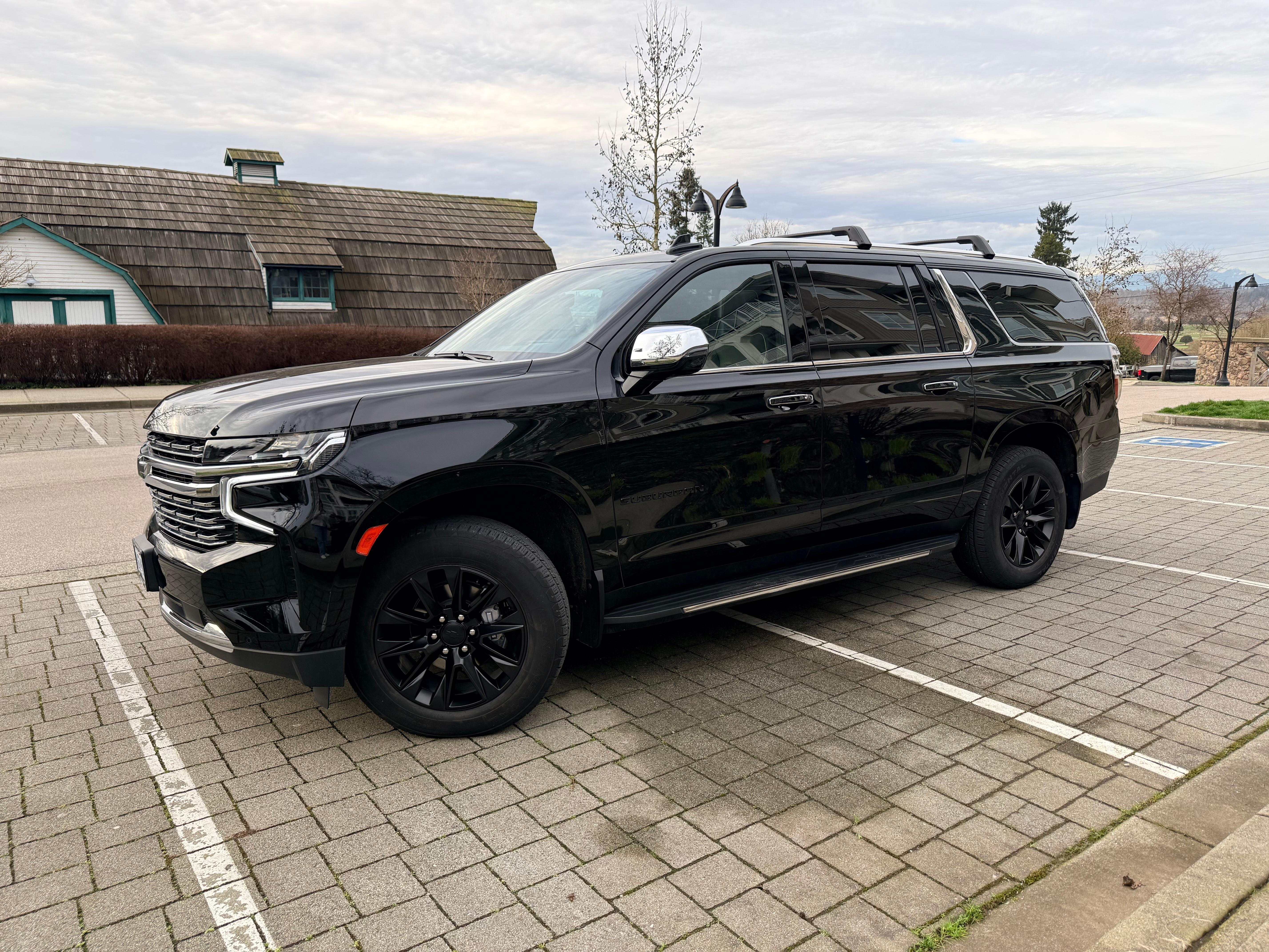 Chevrolet Suburban 2023 à Surrey, BC