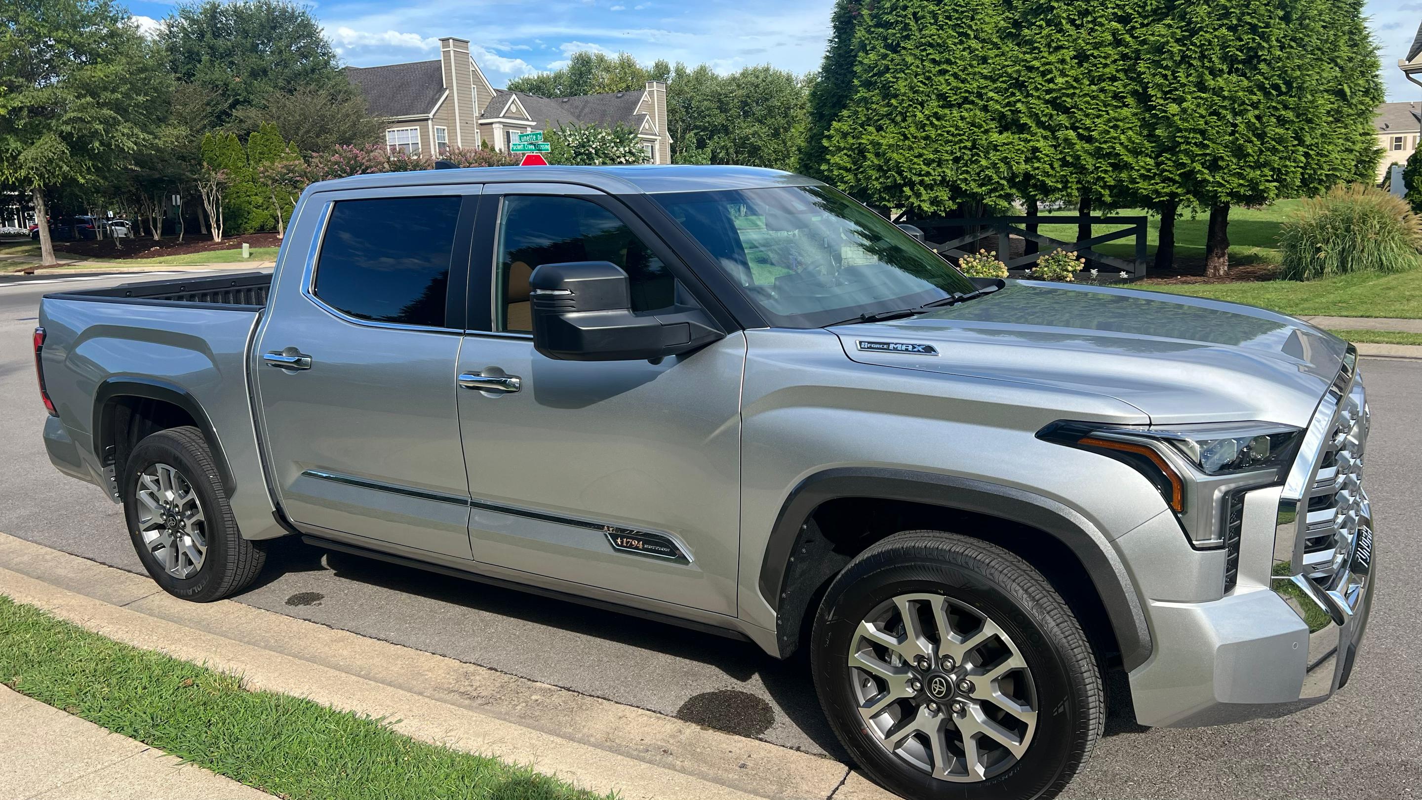 Toyota Tundra 2025 in 