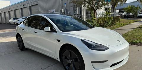 Tesla Model 3 2023