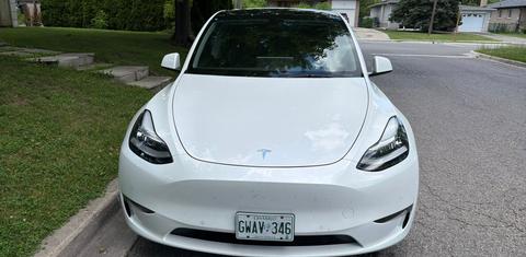Tesla Model Y 2022
