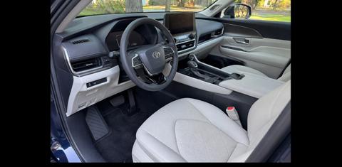 Toyota Grand Highlander 2025