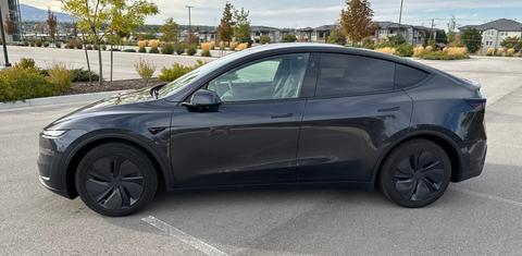 Tesla Model Y 2026