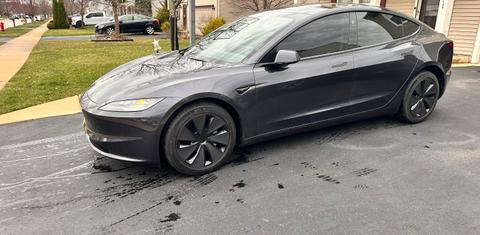 Tesla Model 3 2025