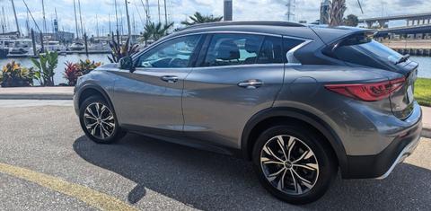 INFINITI QX30 2017