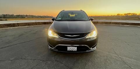 Chrysler Pacifica 2019