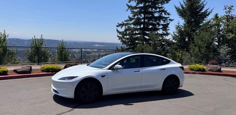 Tesla Model 3 2025